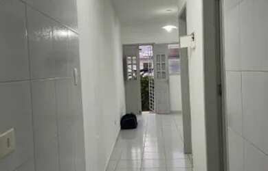 Imagem: A casa possui 2 Dormitórios, 1 Banheiro, 65m² de Área e