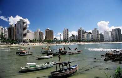 Imagem: O apartamento possui 1 Dormitório, 1 Banheiro, 1 Vaga na garagem