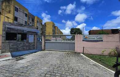 Imagem: A casa possui 2 Dormitórios, 1 Banheiro, 1 Vaga na garagem