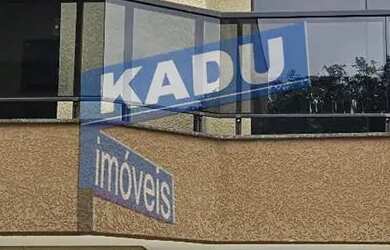 Imagem: A casa em condomínio possui 3 Dormitórios, 4 Banheiros, 1