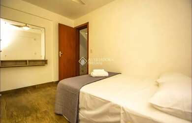 Imagem 10: Casa com amplo terreno na Praia do Rosa - Conforto e localização privilegiada