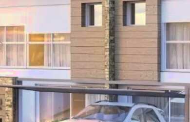 Imagem: A casa em condomínio possui 3 Dormitórios, 1 Banheiro, 2 Vagas