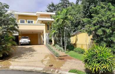 Imagem: A casa em condomínio possui 3 Dormitórios, 4 Banheiros, 4