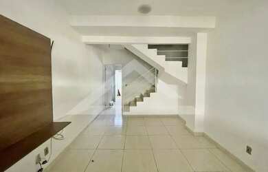 Imagem: A casa em condomínio possui 2 Dormitórios, 2 Banheiros, 1