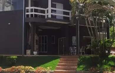 Imagem: A casa em condomínio possui 3 Dormitórios, 4 Banheiros, 4