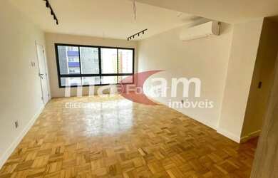 Imagem: O apartamento possui 3 Dormitórios, 4 Banheiros, 1 Vaga na