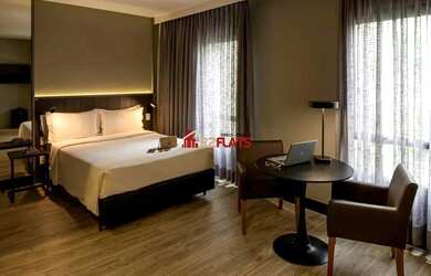 Imagem: O studio possui 1 Dormitório, 1 Banheiro, 1 Vaga na garagem