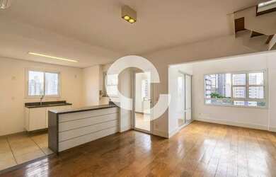 Imagem: O apartamento possui 2 Dormitórios, 2 Banheiros, 2 Vagas na