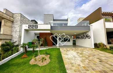 Imagem: A casa em condomínio possui 3 Dormitórios, 4 Banheiros, 4