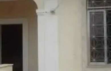 Imagem: A casa possui 2 Dormitórios, 1 Banheiro, 3 Vagas na garagem