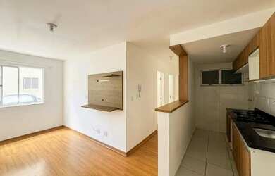 Imagem: O apartamento possui 2 Dormitórios, 1 Banheiro, 1 Vaga na garagem