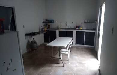 Imagem 2: -Casa no Bairro Planalto. Churrasqueira, 60m² de Área, 1 Vaga na garageme2...