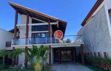 Imagem: A casa em condomínio à venda possui 3 Dormitórios, 4 Banheiros