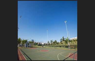 Imagem 8: Casa de condomínio para venda tem 240 metros quadrados com 3 quartos