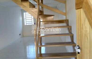 Imagem 4: Sobrado Padrão. 57m² de Área, 1 Vaga na garageme2 Dormitórios