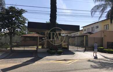 Imagem: A casa em condomínio possui 5 Dormitórios, 4 Banheiros, 2