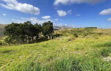 Imagem: O terreno possui 1529m² de Área e está localizado em Pedro