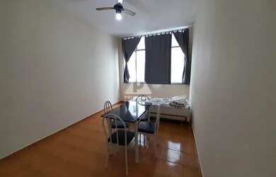 Imagem: A kitnet possui 1 Banheiro, 32m² de Área e está localizado