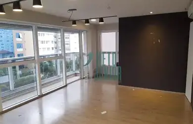 Imagem: O depósito possui 1 Vaga na garagem, 45m² de Área e está