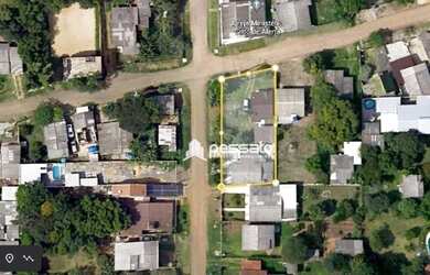 Imagem: O terreno possui 702m² de Área e está localizado em Neópolis