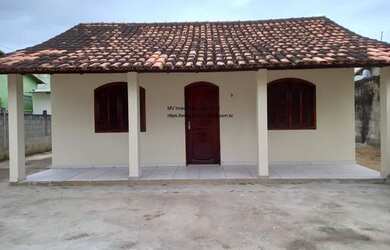 Imagem: A casa possui 2 Dormitórios, 2 Banheiros, 1 Vaga na garagem