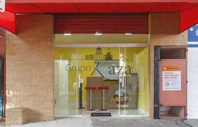 Imagem: O depósito possui 1 Vaga na garagem e 70m² de Área e está