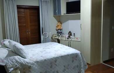 Imagem 7: Sobrado à venda em Campinas, Parque das Flores, com 4 quartos, com 400 m²