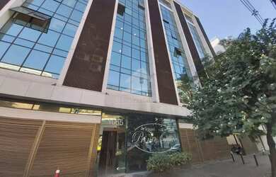 Imagem: O depósito possui 1 Vaga na garagem e 31m² de Área e está