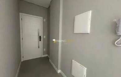 Imagem 5: Studio com 1 dormitório para alugar, 47 m² por R$ 5.371,67/mês - Coqueiros - Florianópolis