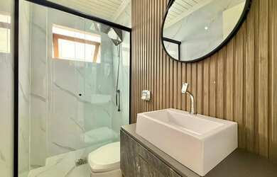 Imagem 9: Apto 02 quartos, mobiliado, box para carro. Ed com elevador, junto a Praça Flávio Boianovs