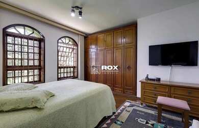 Imagem 6: Casa térrea ampla com 4 quartos à venda por R$ 2.438.000 - Santa Quitéria, Curitiba/PR