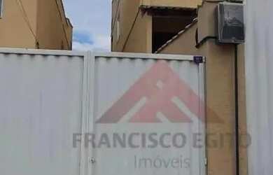 Imagem: A casa possui 2 Dormitórios, 2 Banheiros, 1 Vaga na garagem