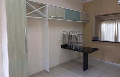 Imagem 8: Casa com piscina. Piscina, Churrasqueira, Ar-condicionadoe250m² de Área