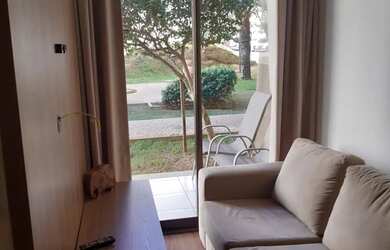 Imagem: O apartamento possui 1 Dormitório, 1 Banheiro, 2 Vagas na garagem