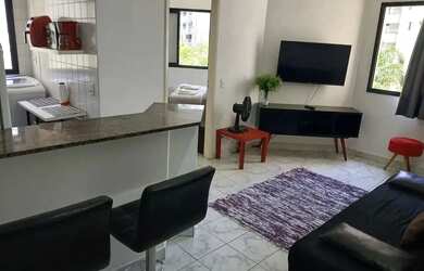 Imagem: O apartamento possui 1 Dormitório, 1 Banheiro, 1 Vaga na garagem