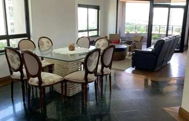 Imagem: O apartamento possui 4 Dormitórios, 5 Banheiros, 4 Vagas na