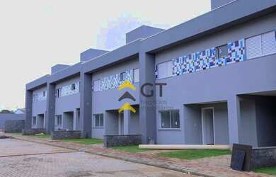 Imagem: A casa em condomínio possui 3 Dormitórios, 3 Banheiros, 2