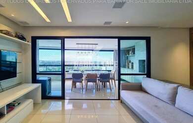 Imagem: O apartamento possui 3 Dormitórios, 3 Banheiros, 2 Vagas na