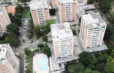 Imagem 1: Residencial - Vila Yara. Piscina, Churrasqueira, Área de serviçoe62m²...