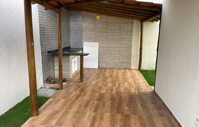 Imagem: A casa possui 3 Dormitórios, 4 Banheiros, 3 Vagas na garagem