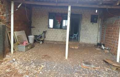 Imagem: A casa possui 2 Dormitórios, 1 Banheiro, 113m² de Área e