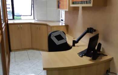 Imagem: O depósito possui 59m² de Área e está localizado em Centro