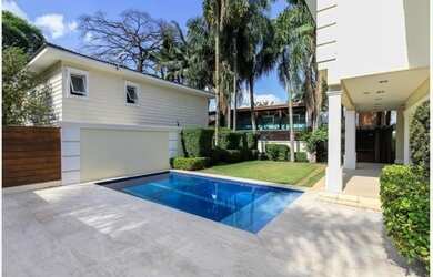 Imagem 5: Zona Sul condomínio de sobrados de alto padrão, com 4 suítes,4 salas,5 vagas, útil de 627m