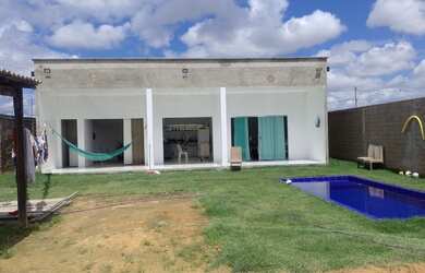 Imagem: A casa em condomínio possui 2 Dormitórios, 3 Banheiros, 3