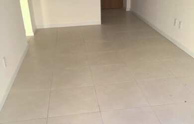 Imagem 2: Cobertura de 2/4 com piscina em Ondina