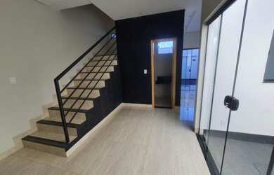 Imagem 5: Lindo sobrado Novo Mundo. Churrasqueira, Imóvel novo, Área de serviçoe93m²...