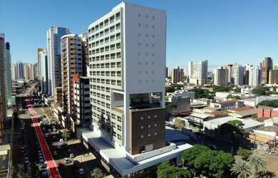 Imagem: O apartamento possui 1 Dormitório, 1 Banheiro, 1 Vaga na garagem