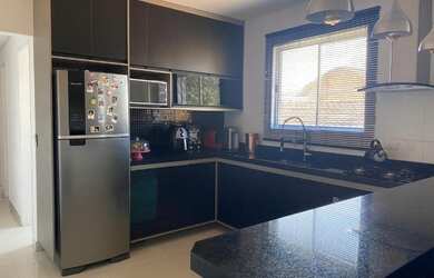 Imagem: A casa possui 2 Dormitórios, 1 Banheiro, 1 Vaga na garagem