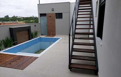 Imagem: A casa em condomínio possui 3 Dormitórios, 5 Banheiros, 4