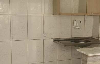 Imagem 2: Casa térrea, 1/4, cozinha americana e banheiro